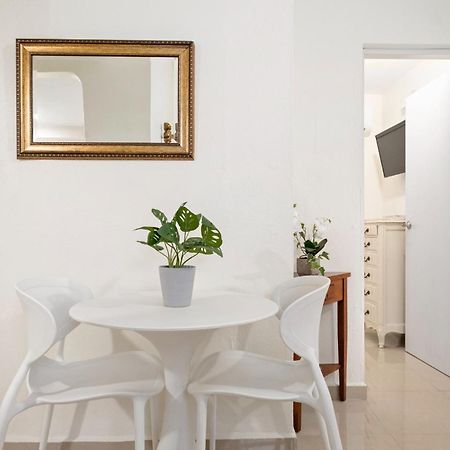 Prime Location At Condado Beach 1Br 1Ba - Apt 8 San Juan Kültér fotó