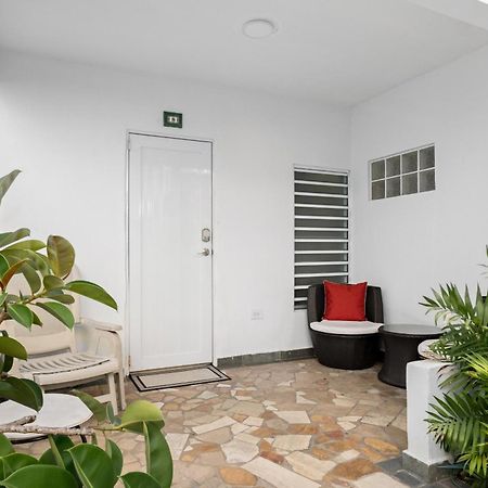 Prime Location At Condado Beach 1Br 1Ba - Apt 8 San Juan Kültér fotó