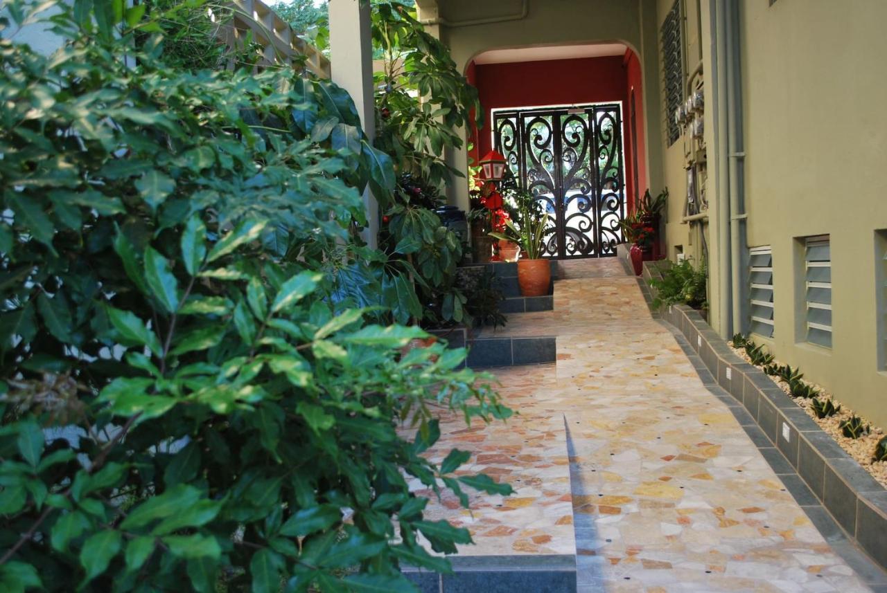 Prime Location At Condado Beach 1Br 1Ba - Apt 8 San Juan Kültér fotó
