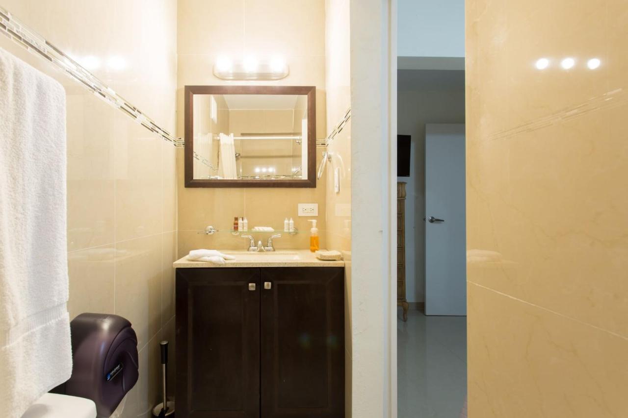 Prime Location At Condado Beach 1Br 1Ba - Apt 8 San Juan Kültér fotó