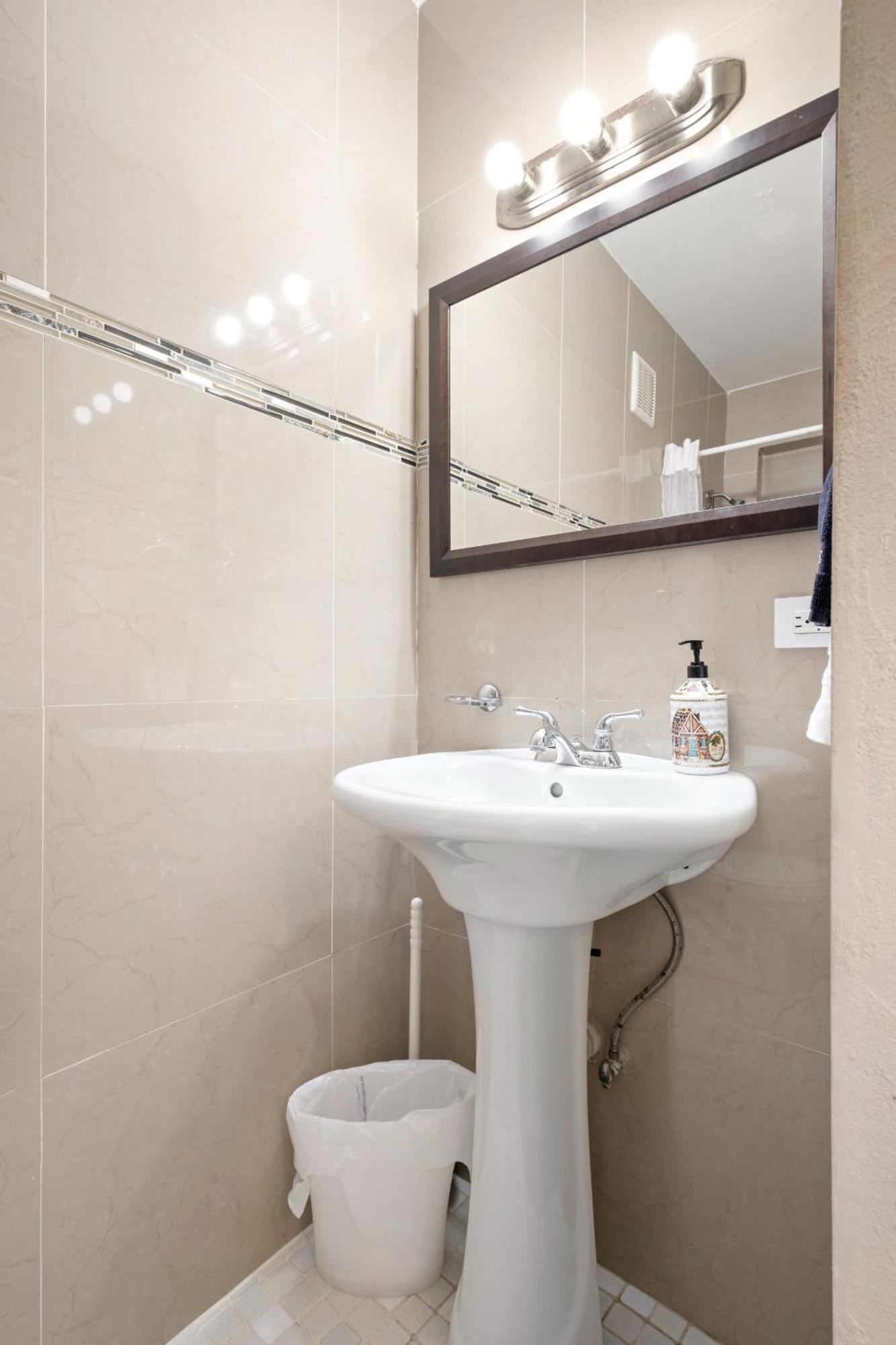 Prime Location At Condado Beach 1Br 1Ba - Apt 8 San Juan Kültér fotó