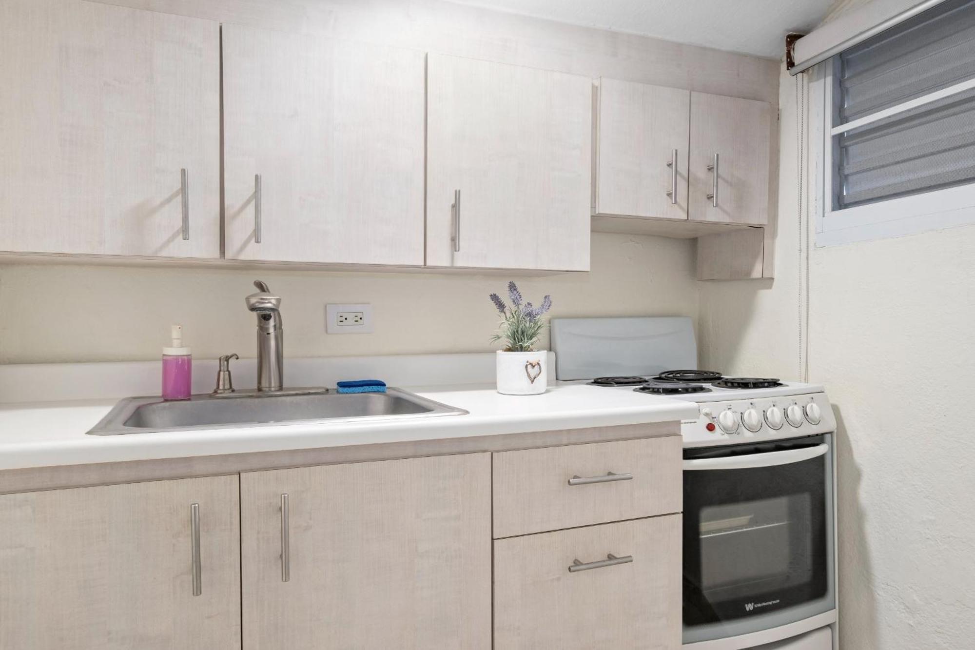 Prime Location At Condado Beach 1Br 1Ba - Apt 8 San Juan Kültér fotó